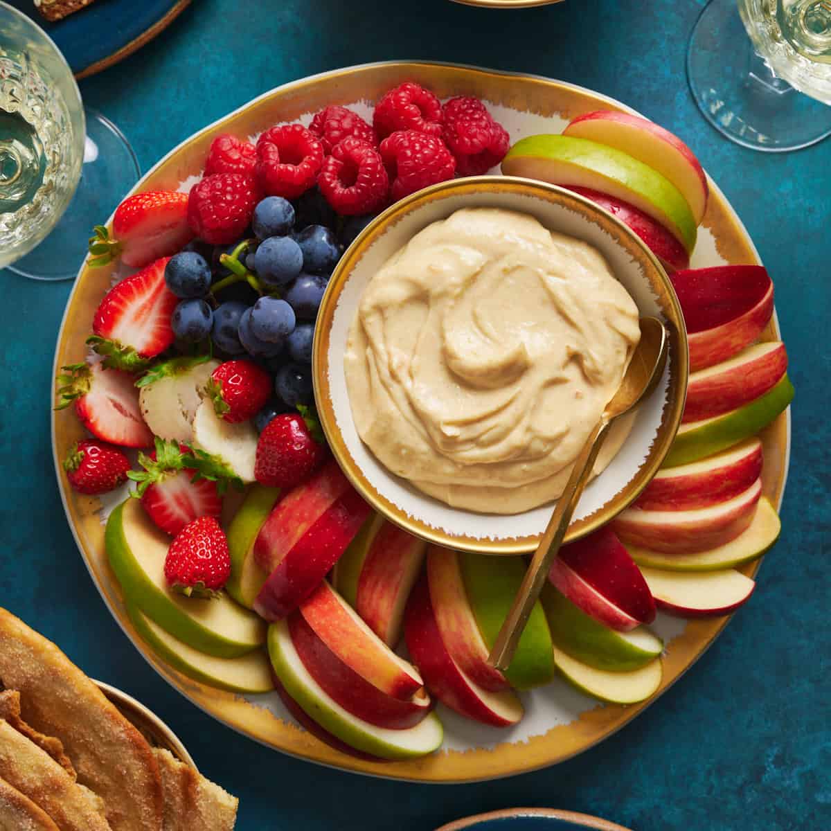 Cheesecake Fruit Dip