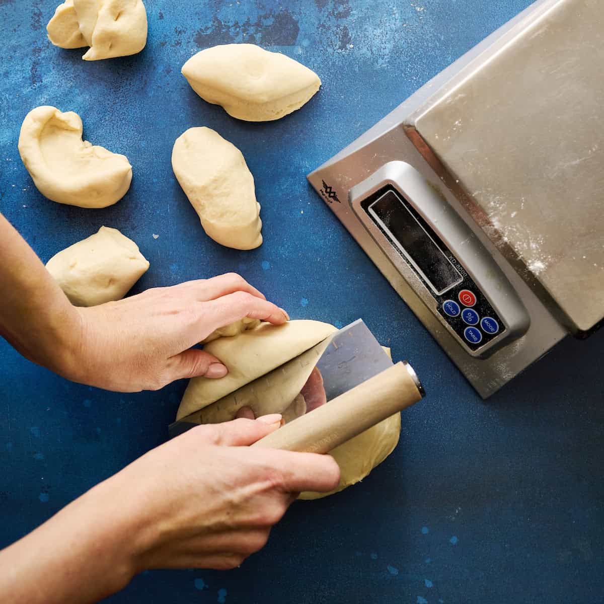 dividing dough based on weight