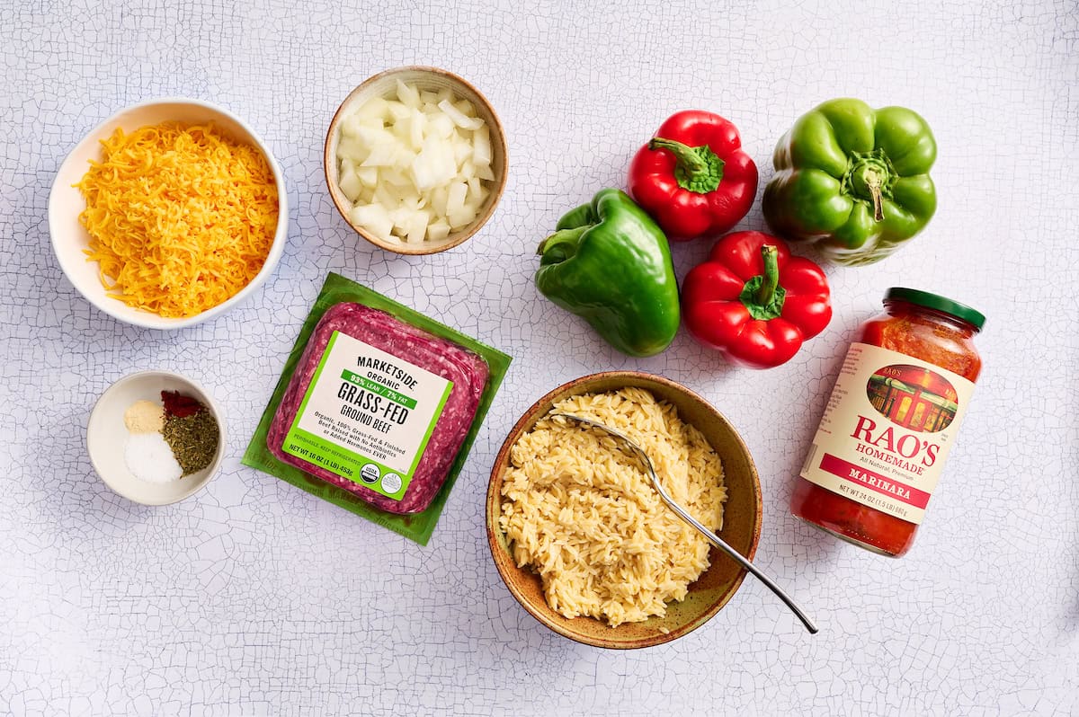 ingredients for making stuffed peppers bowls