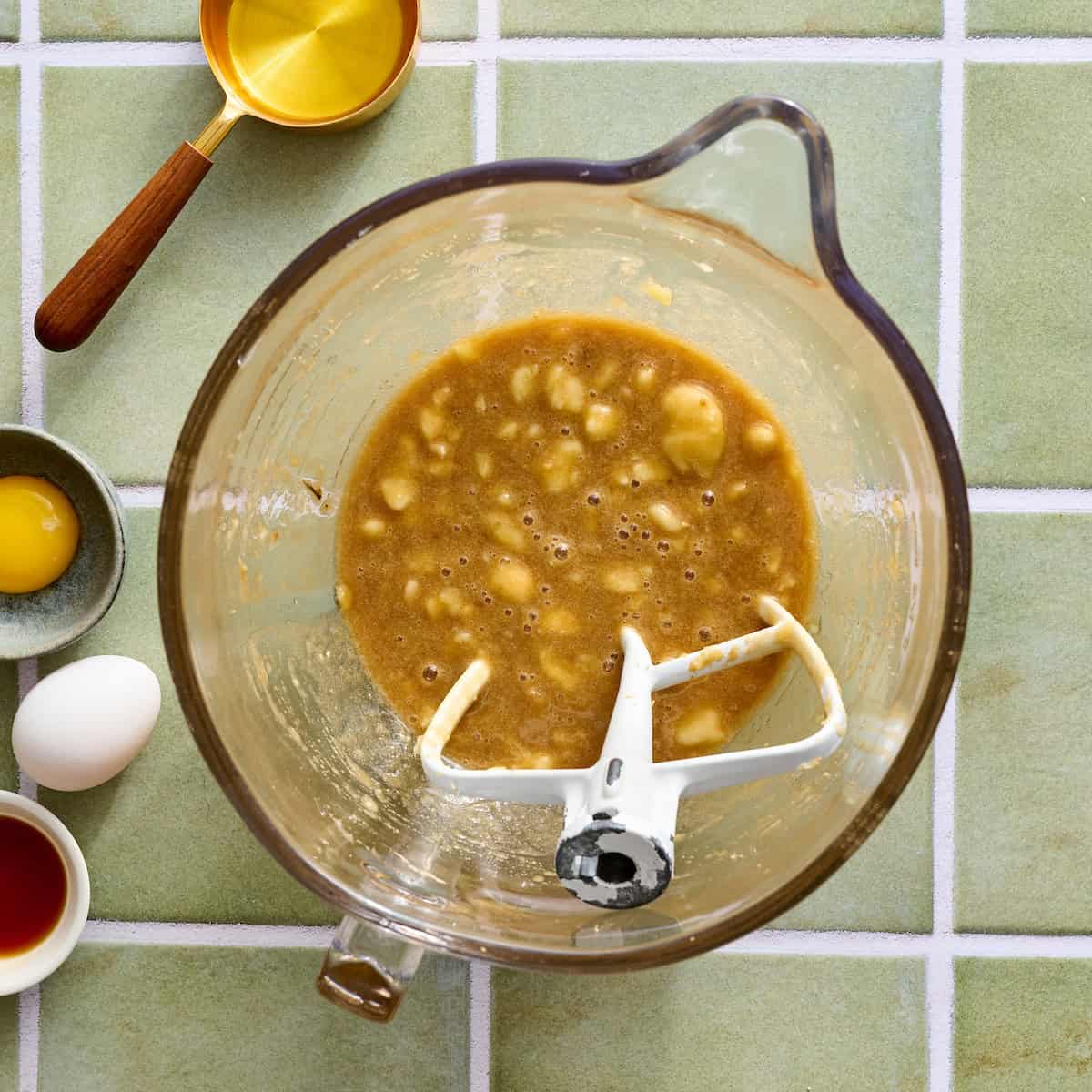 bananas and sugar beat together