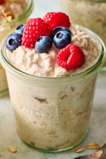 closeup of greek yogurt overnight oats with berries