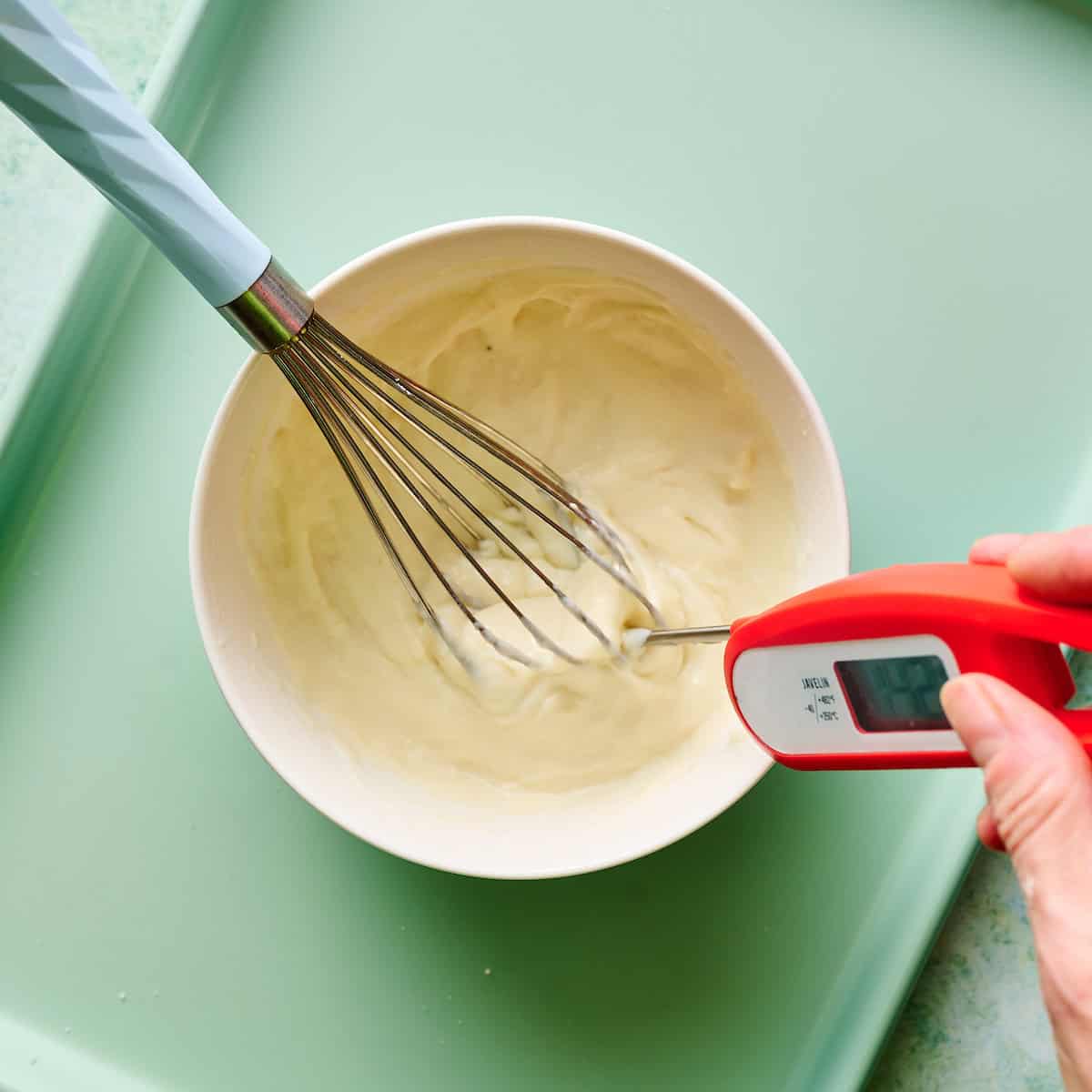 measuring temperature of cooked tangzhong