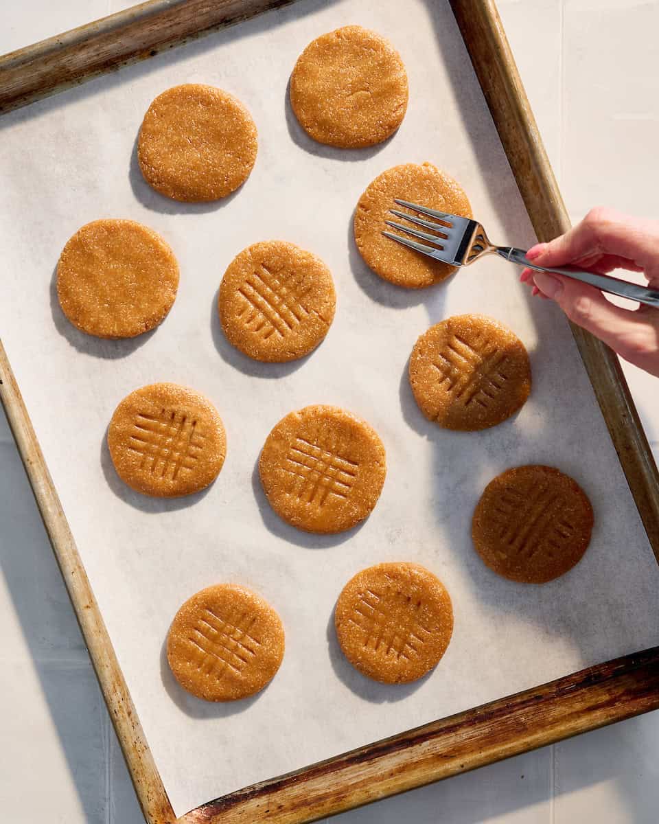 adding fork prints to the formed cookies